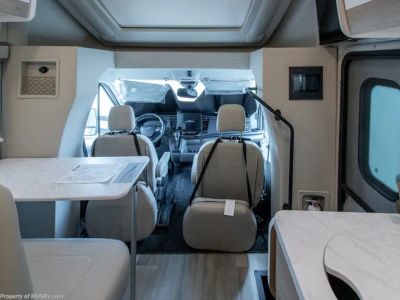 2027 Thor Motor Coach Gemini Trip - Photo 2