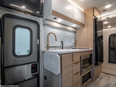 2027 Thor Motor Coach Gemini Trip - Photo 13