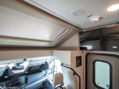 2027 Thor Motor Coach Gemini Trip - Photo 4