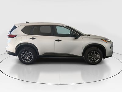 2024 Nissan Rogue - Photo 8