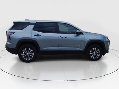 2025 Chevrolet Equinox - Photo 8