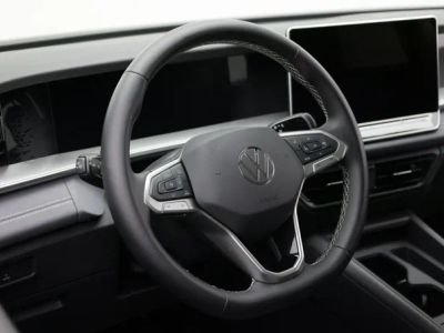 2026 Volkswagen Tiguan — photo 7 view