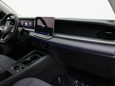2026 Volkswagen Tiguan — photo 33 view