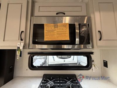 2025 Coachmen RV Brookstone - Photo 16