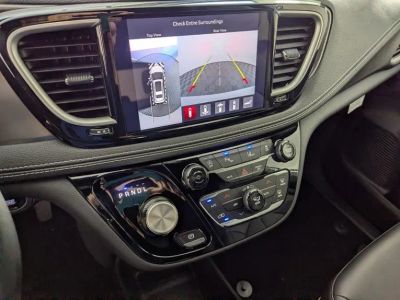 2026 Chrysler Pacifica — photo 22 view