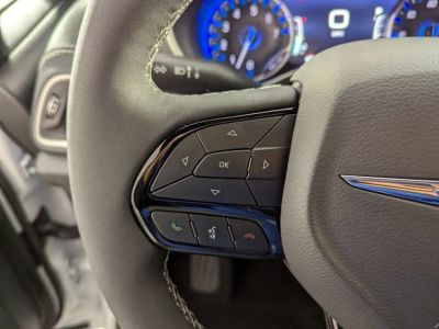 2026 Chrysler Pacifica — photo 19 view