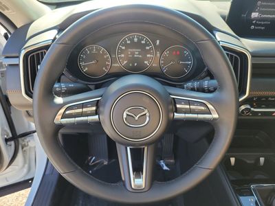 2025 Mazda CX-50 - Photo 21