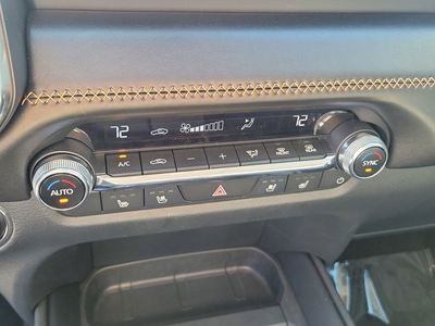 2025 Mazda CX-50 - Photo 30