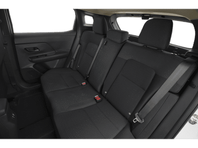 2026 Nissan Kicks - Photo 10