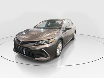 2024 Toyota Camry - Photo 3