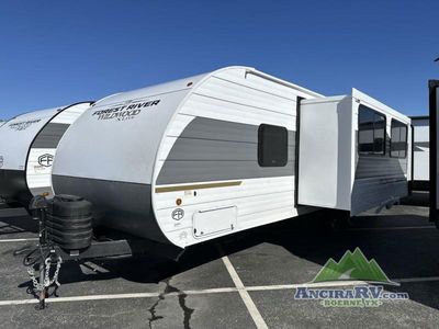 2025 Forest River RV Wildwood X-Lite - Photo 5