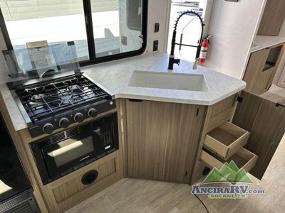 2025 Forest River RV Wildwood X-Lite - Photo 8