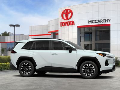2026 Toyota RAV4 - Photo 13