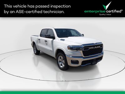 2025 Ram 1500 Big Horn 4x4 Crew Cab 5'7" Box — front three-quarter view