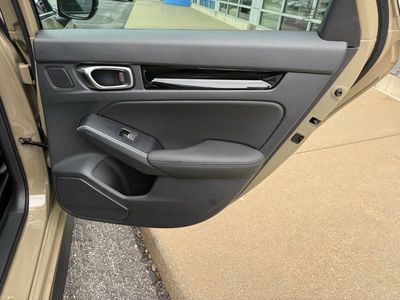 2026 Honda Civic Hybrid - Photo 38