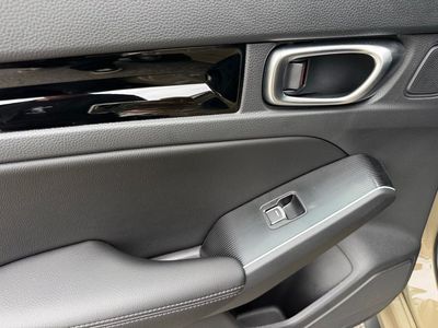 2026 Honda Civic Hybrid - Photo 33