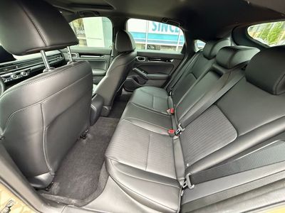 2026 Honda Civic Hybrid - Photo 9