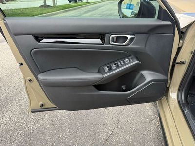 2026 Honda Civic Hybrid - Photo 17