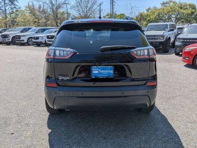 2023 Jeep Cherokee - Photo 16