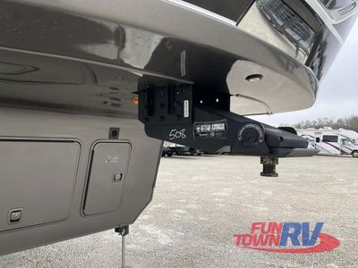 2025 Keystone RV Montana - Photo 10