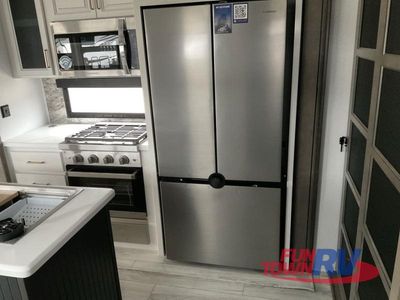 2025 Keystone RV Montana - Photo 26