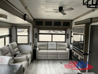 2025 Keystone RV Montana - Photo 31
