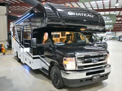 2027 Thor Motor Coach CHATEAU — front three-quarter view