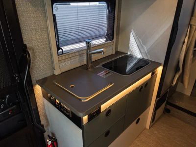 2027 Winnebago EKKO — photo 9 view