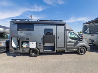 2027 Winnebago EKKO — photo 17 view