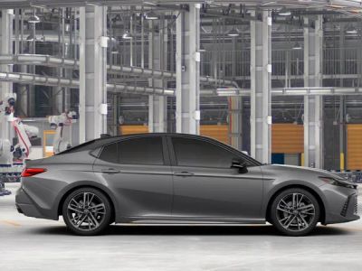 2026 Toyota Camry - Photo 14