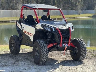 2025 Can-Am Maverick Sport X rc 1000R in WHI/RED — front three-quarter view