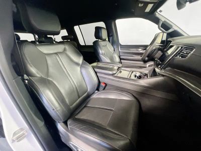 2022 Jeep Wagoneer — photo 27 view