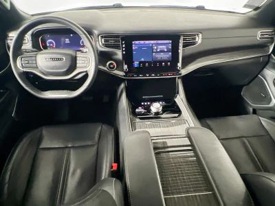 2022 Jeep Wagoneer — photo 26 view