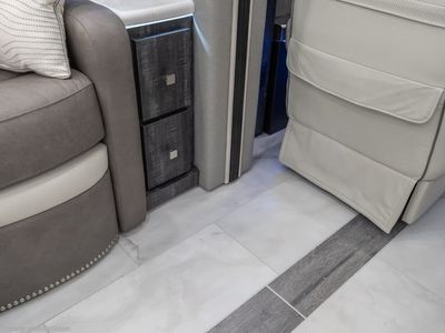 2026 Foretravel Realm FS605 Luxury Villa Master Suite (LVMS) Bath & 1/2 - Photo 13