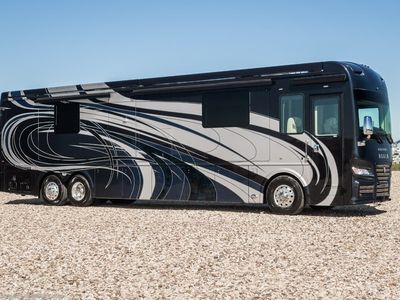 2026 Foretravel Realm FS605 Luxury Villa Master Suite (LVMS) Bath & 1/2 - Photo 1