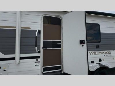 2026 Forest River RV Wildwood X-Lite - Photo 9