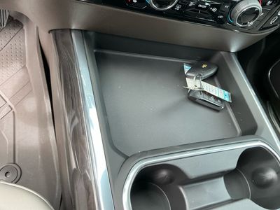 2026 Chevrolet Silverado 3500HD — photo 13 view