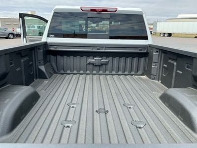 2026 Chevrolet Silverado 3500HD — photo 18 view