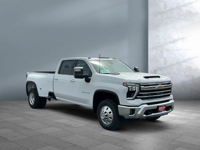 2026 Chevrolet Silverado 3500HD — photo 8 view