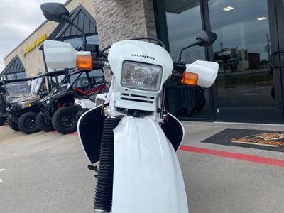2025 Honda XR650L - Photo 18