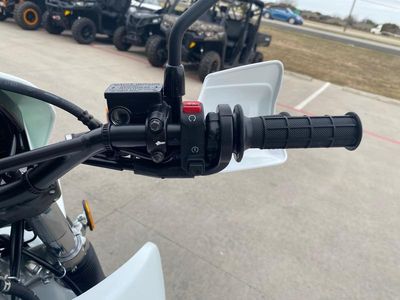 2025 Honda XR650L - Photo 23