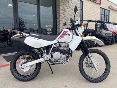 2025 Honda XR650L - Photo 8
