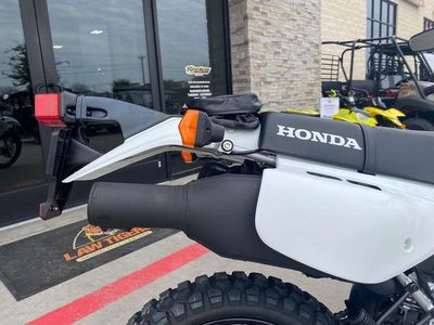 2025 Honda XR650L - Photo 16