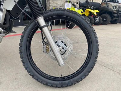 2025 Honda XR650L - Photo 14
