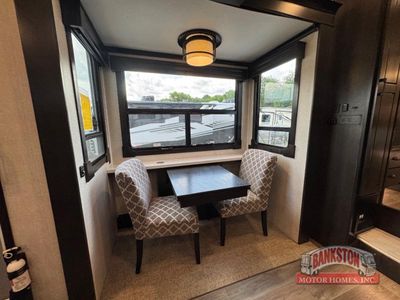 2021 Redwood 3981FK — photo 14 view