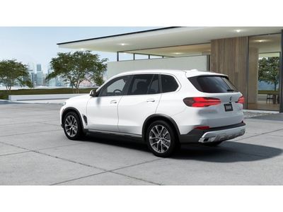 2026 BMW X5 xDrive40i — side profile view