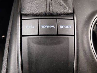 2024 Toyota Camry - Photo 17