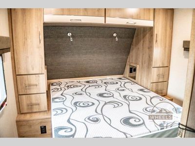 2022 Grand Design Imagine - Photo 19