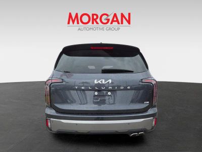 2023 Kia Telluride — interior view