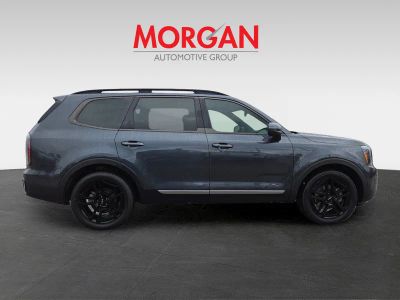 2023 Kia Telluride — side profile view